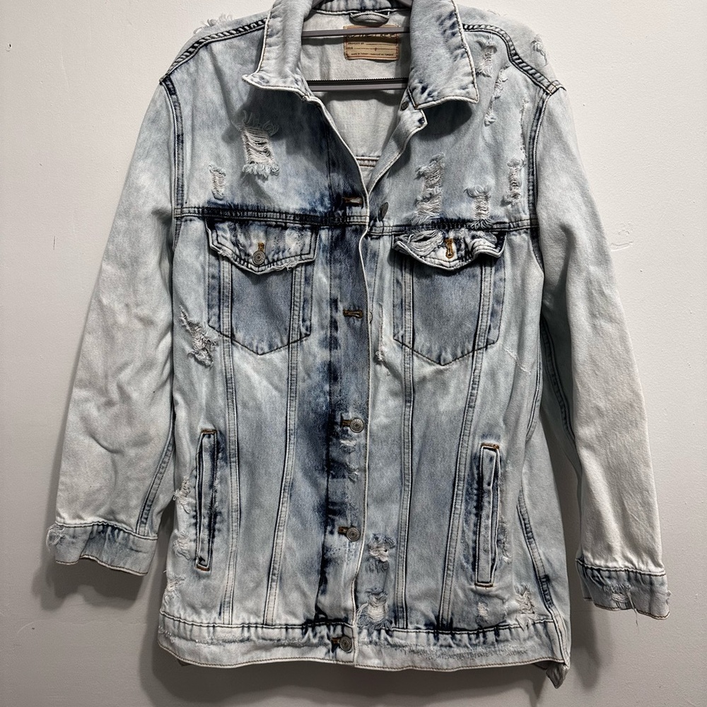 We the Free long and lean distressed  Light Blue Denim Jacket size small